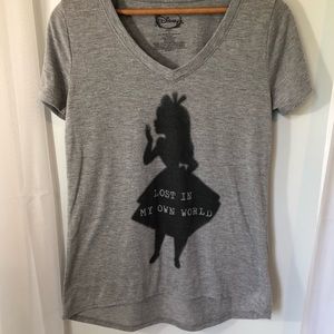 Disney Alice in Wonderland tee size small